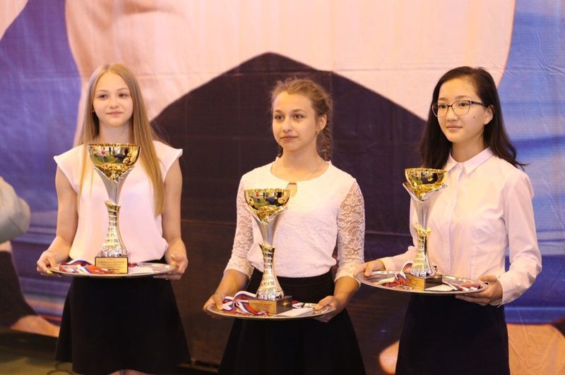 Первая золотая медаль Немова и десятый турнир на призы чемпиона в Сызрани