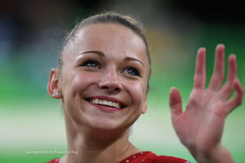 Гимнастка Пасека выиграла первую золотую медаль после годичного перерыва из-за травмы