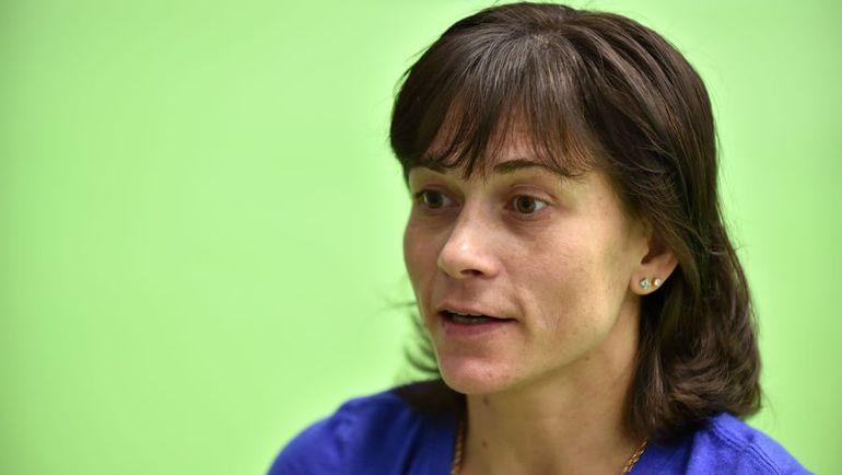 ОКСАНА ЧУСОВИТИНА: "Я КАЖУСЬ КОМУ-ТО БАБУШКОЙ? ДОГОНЯЙТЕ!"