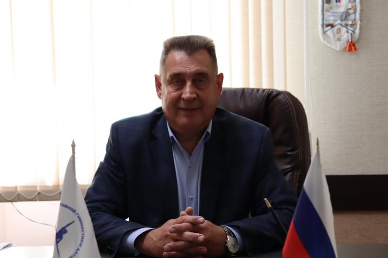 Сегодня,  2 июня, отмечает юбилей ЗТР, вице-президент федерации спортивной гимнастики Алтайского края, директор МАУ СП «СШОР по спортивной гимнастике Хорохордина С.Г.» Евгений Вениаминович Кожевников