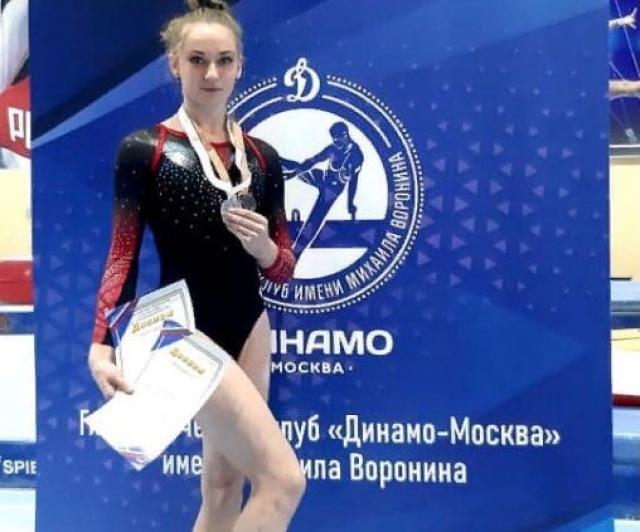 Сызранская гимнастка Дарья Назарова блеснула на турнире «Сурская осень»
