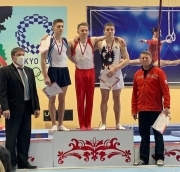 Золотую и бронзовую медали завоевал в чемпионате ПФО по спортивной гимнастике дзержинский спортсмен Валентин Бесхмельницын