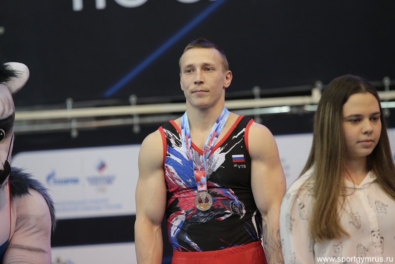 Гимнаст Аблязин заявил, что готовит к чемпионату Европы программы на двух снарядах