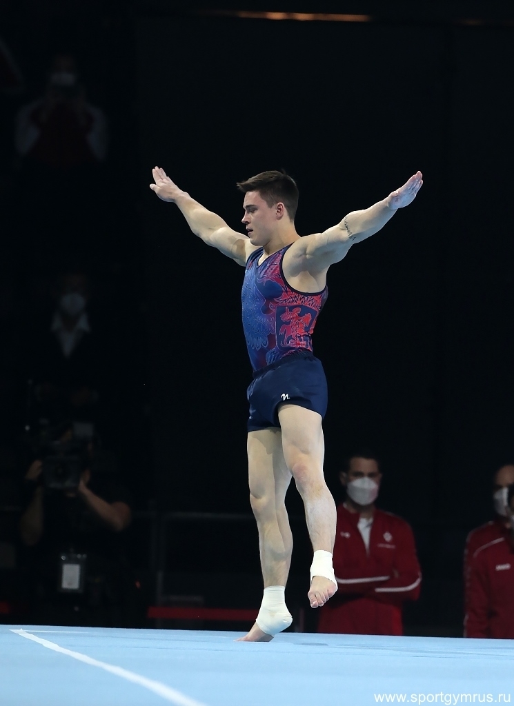Российский гимнаст Нагорный стал семикратным чемпионом Европы