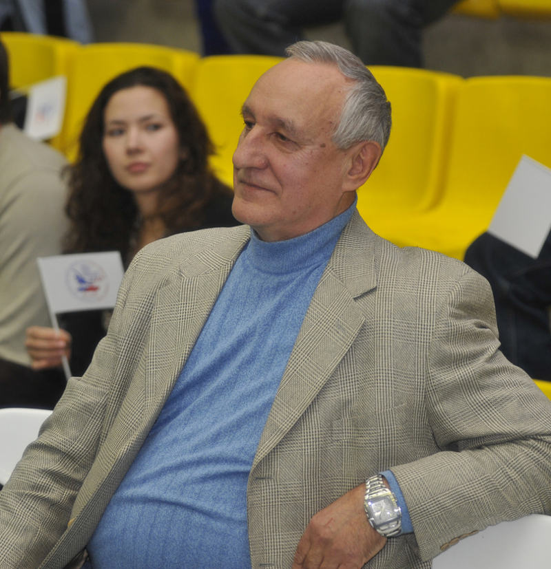 Сегодня, 16 февраля 2022 года, отмечает юбилей ЗТР Сомсиков  Владимир Анатольевич
