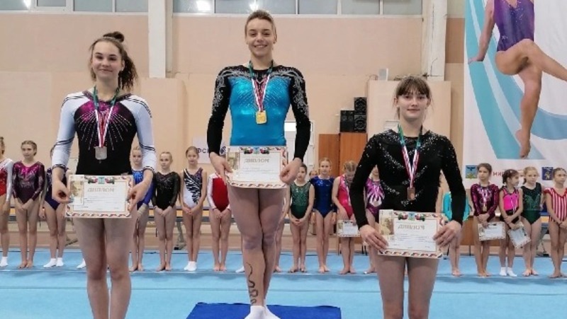 Воспитанница Прохоровской спортивной школы приняла участие в областных соревнованиях по гимнастике
