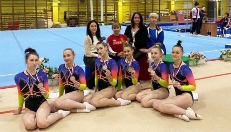 Воронежские гимнастки завоевали серебряные медали на чемпионате ЦФО